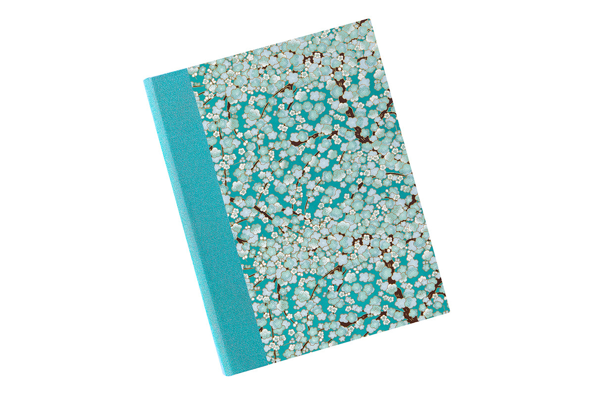  [Exterior Cover: Cyan Blossom] 
