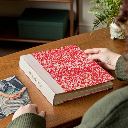 Patterned Memorial Traditional Photo Album