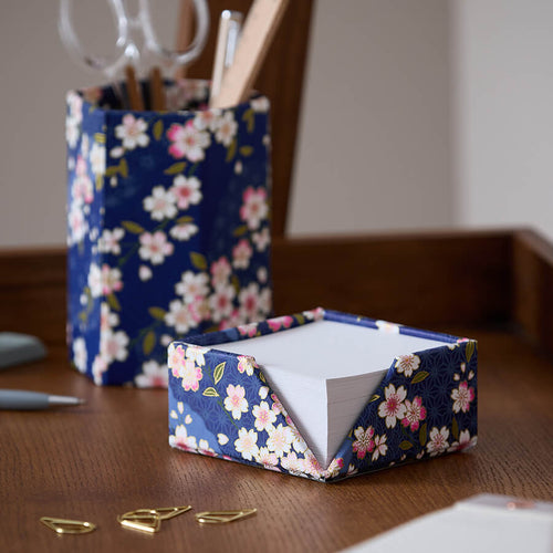 Floral Notepad Holder 