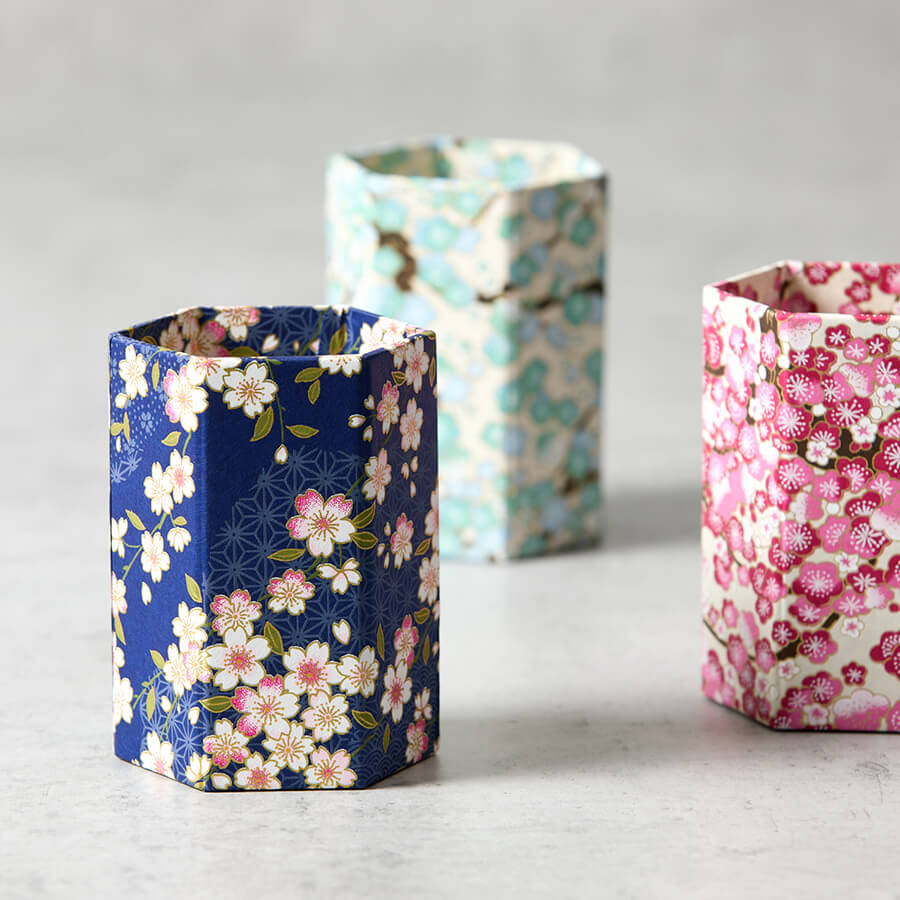 Pretty Pen Pots