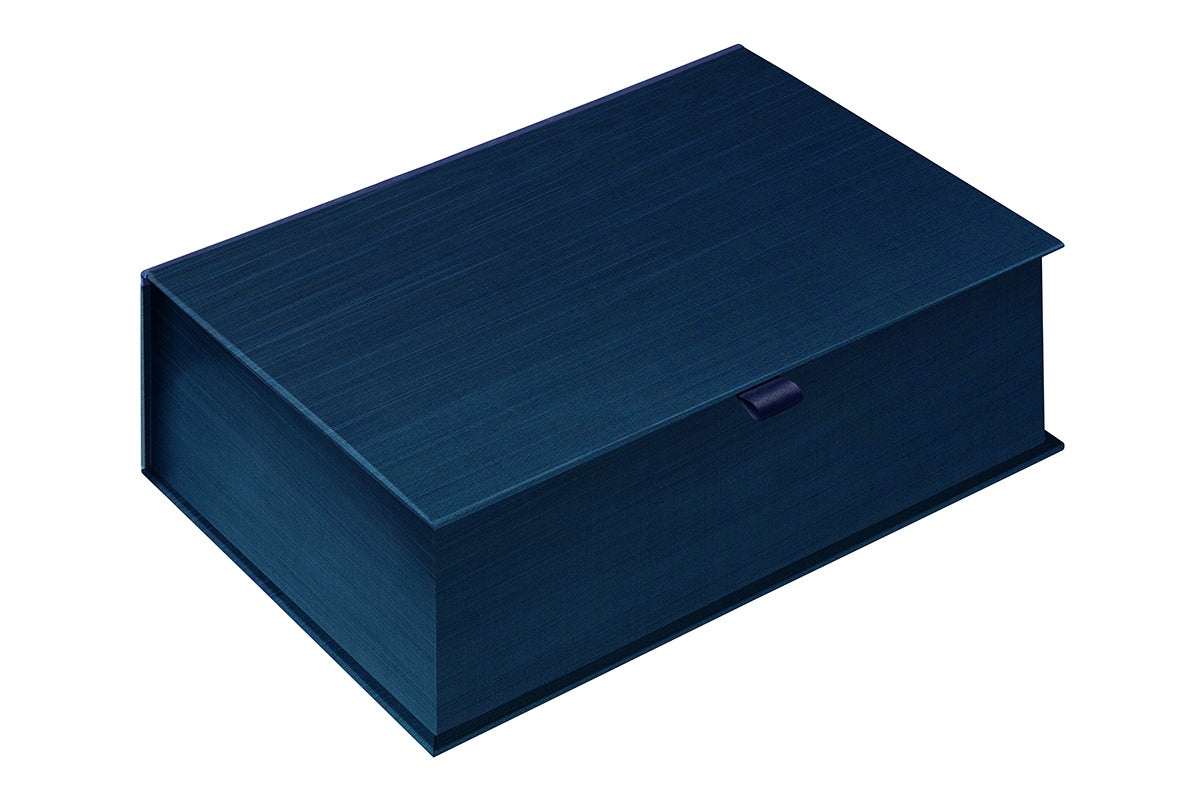  [Exterior Cover: Sapphire] 
