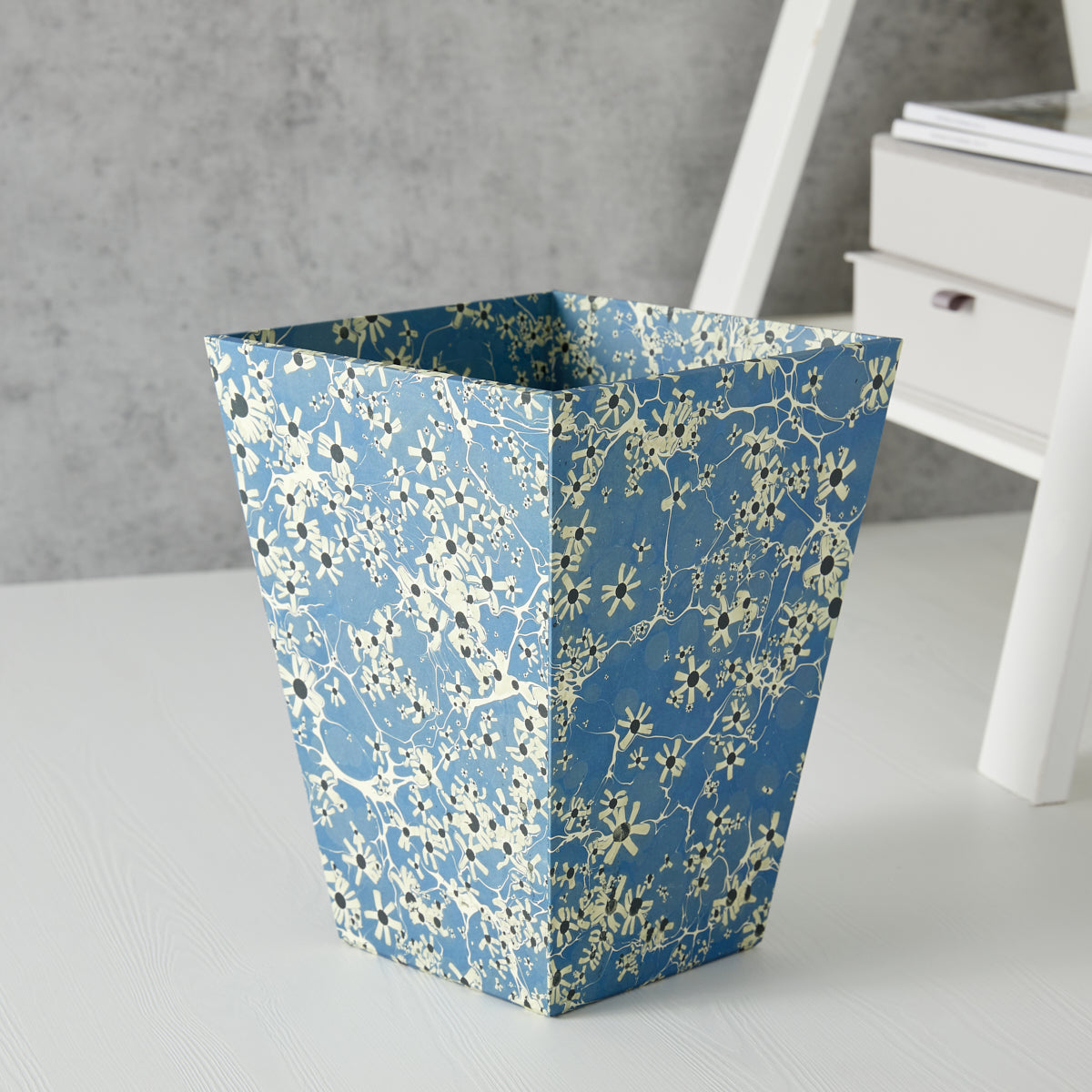Pretty and Strong Designer Liners Trash Bags Wastepaper Pasket 